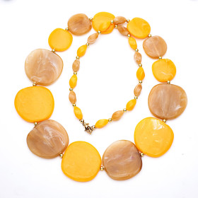 Pebble Mustard Rock Sugar Long Necklace with Gold Accent