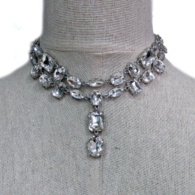 Fancy Crystal Nekclace