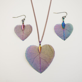 Heart Shape Natural Leaf Aurora Pendant and Earrings Set in Cardboard Gift Box