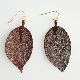 Natural Leaf Red Tone Earring in Gold
