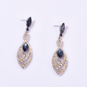 Crystal Horse-eye Earring in Rhodium