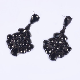Glamour Skirt Black Earrings
