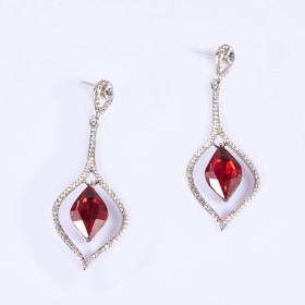 Graceful Drop Red Earrings 